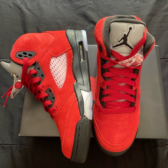 Jordan 5 - Raging Bulls - Picture 3 of 4